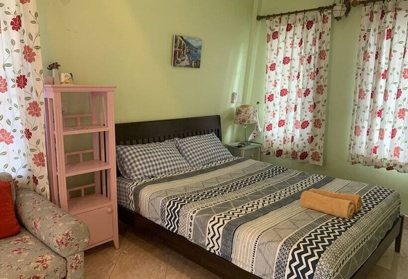 Отель Bangchong Marina Resort