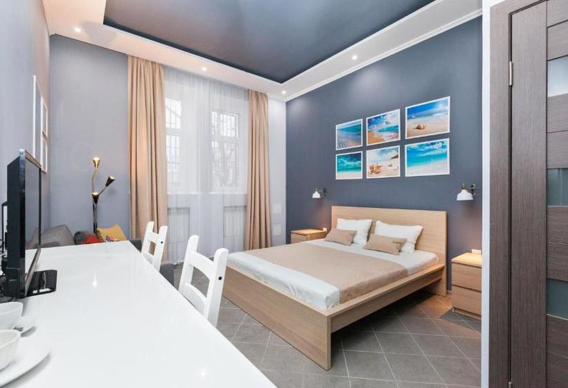 Отель Mini Brusnika Na Khoroshevskom