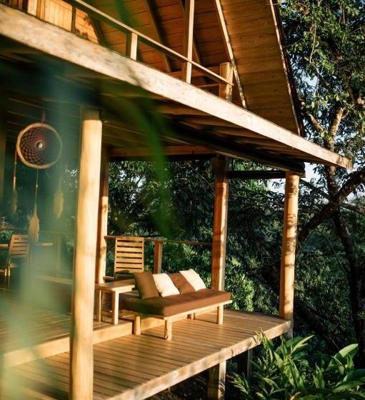 Отель Calamocha Lodge