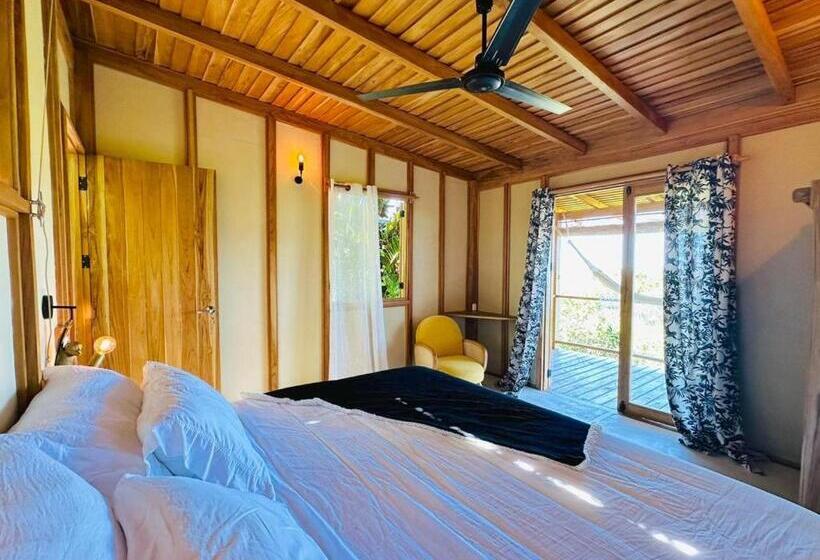 Отель Calamocha Lodge