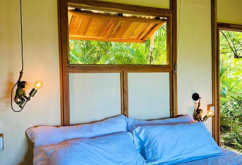 Отель Calamocha Lodge