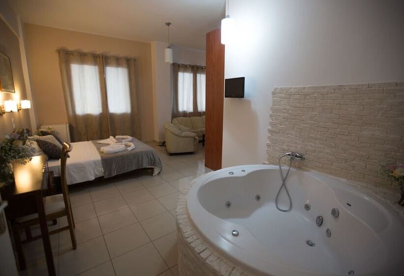 Cavallari Palace Hotel Suites