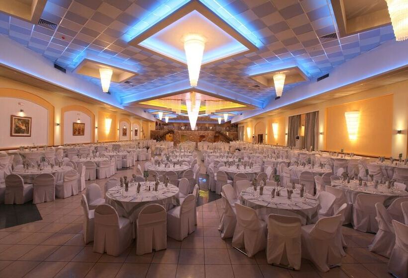 Cavallari Palace Hotel Suites