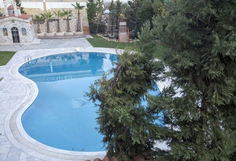 Cavallari Palace Hotel Suites