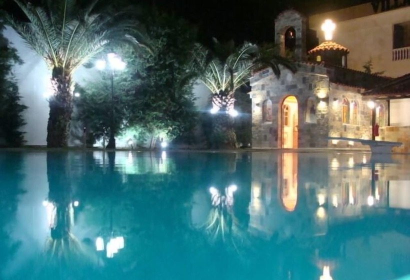 Cavallari Palace Hotel Suites