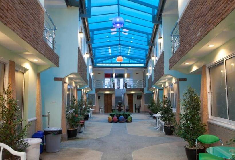 호텔 Fahsai Bay Villa