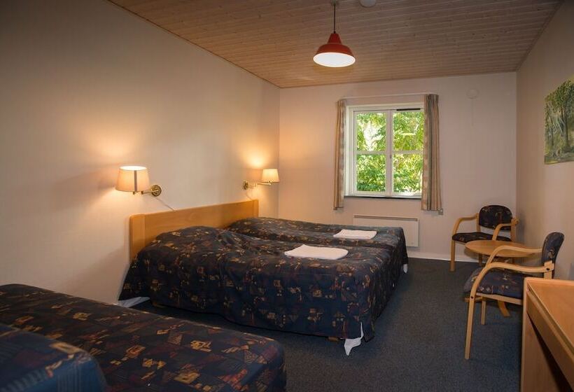 בית מלון כפרי Femø Kro Anno2022