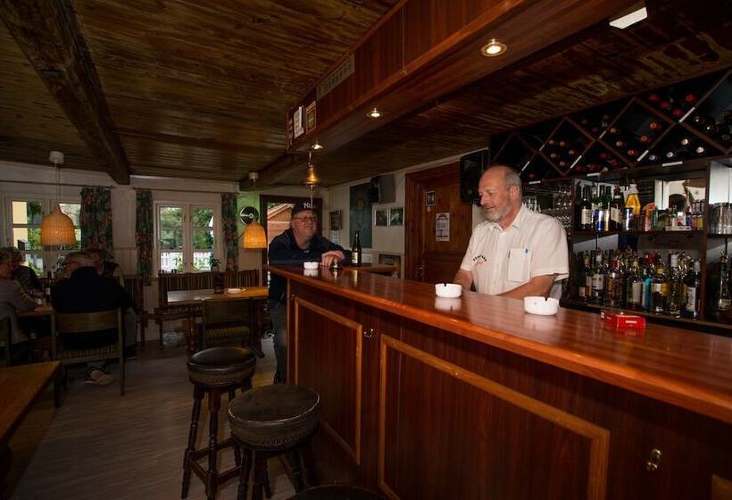 בית מלון כפרי Femø Kro Anno2022