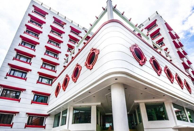 هتل Grand Starline