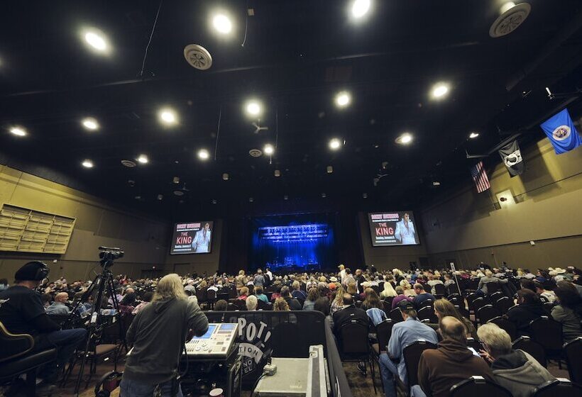 호텔 Jackpot Junction Casino