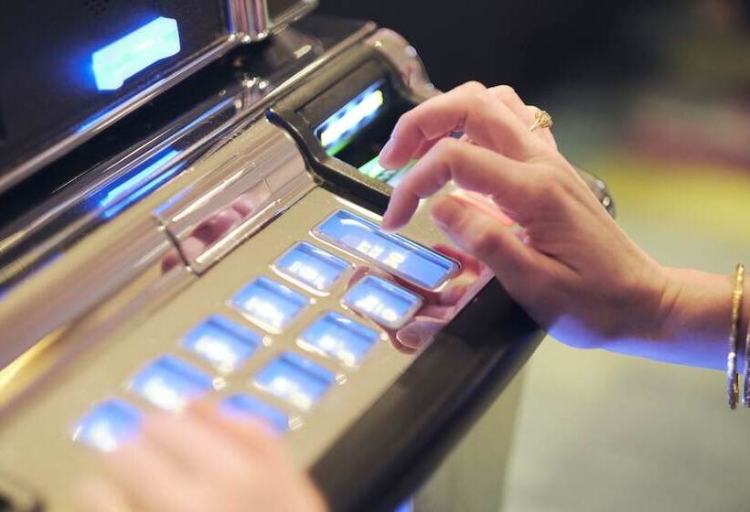 호텔 Jackpot Junction Casino