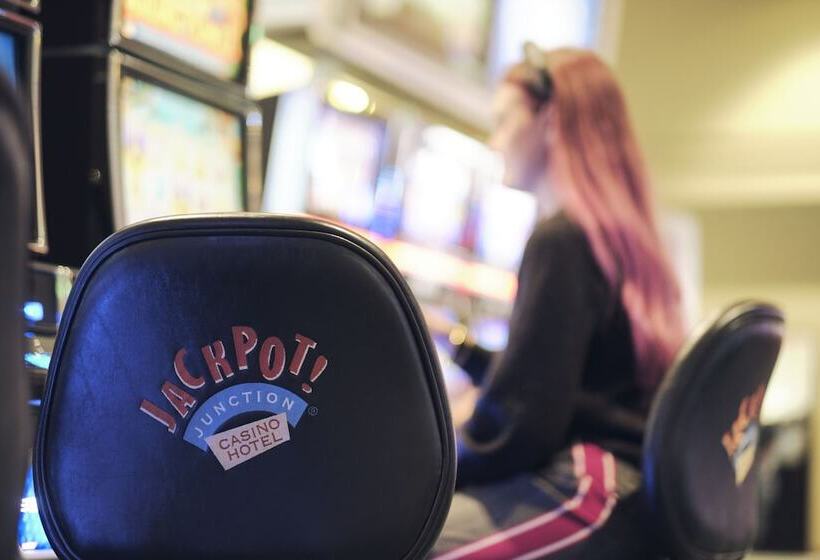 호텔 Jackpot Junction Casino