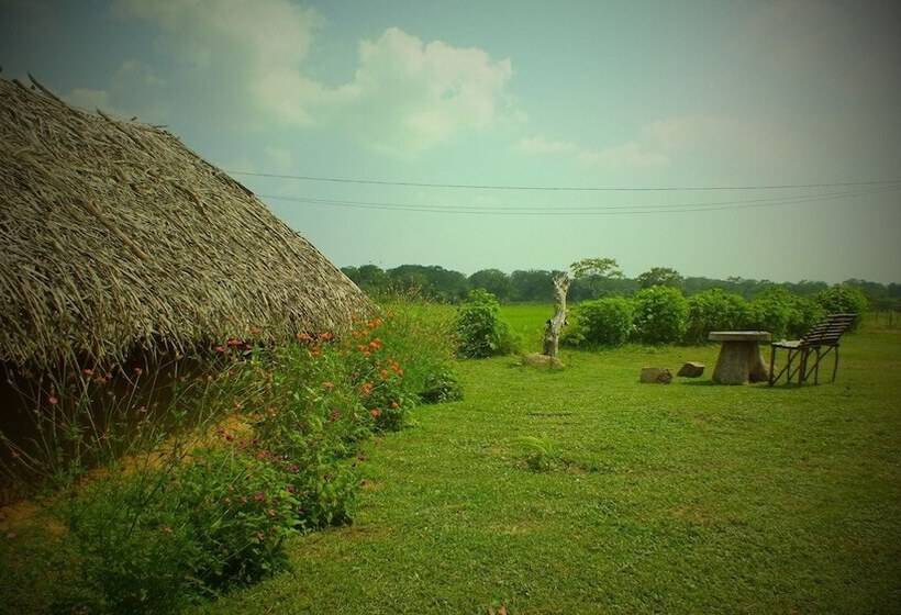 בית מלון כפרי Jungle House Yala