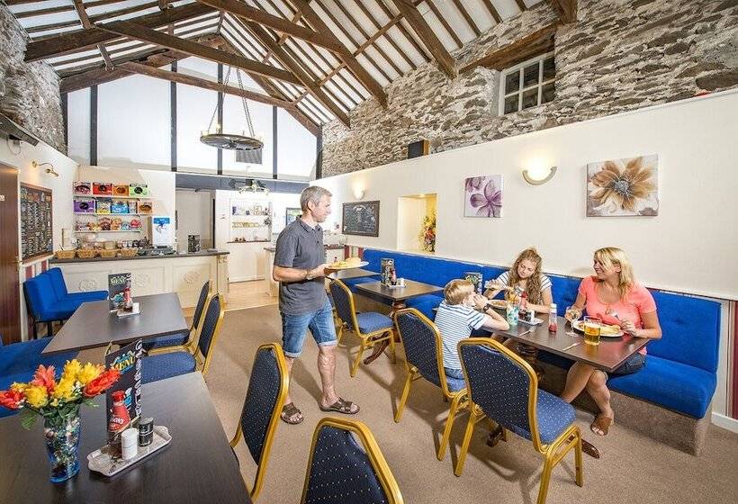 ホテル Killigarth Manor Holiday Park