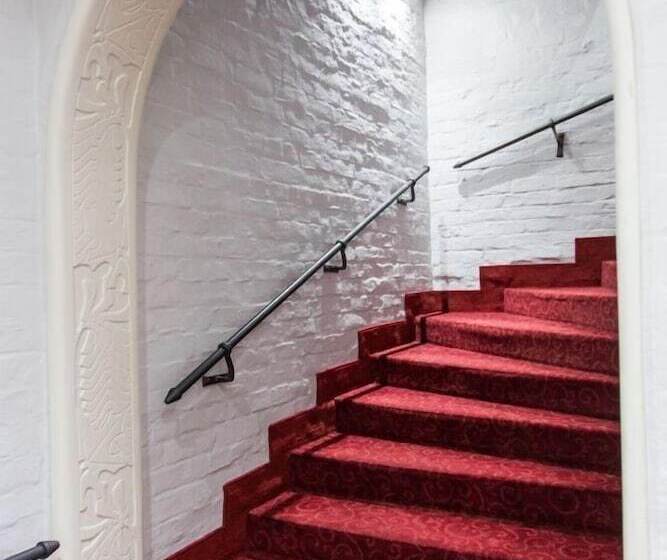 酒店 Letuchaya Mysh