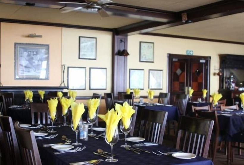 ホテル Mountain Inn Country