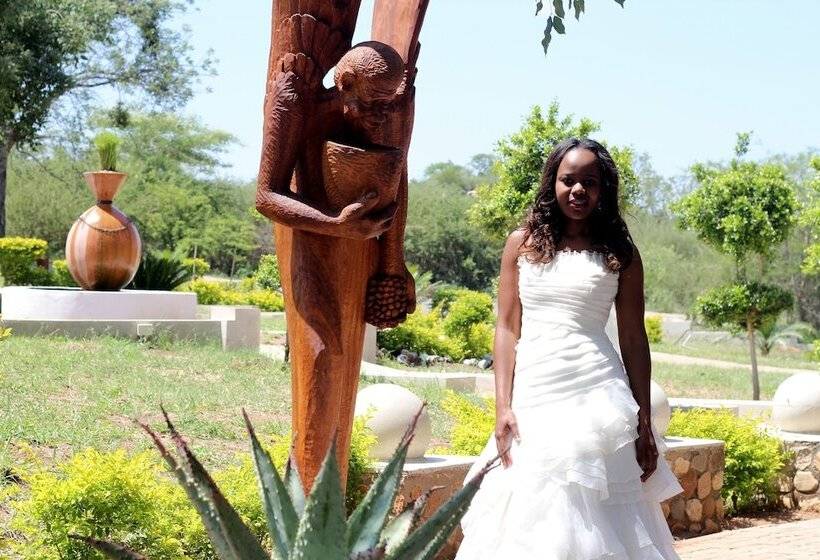 ホテル Nahakwe Lodge