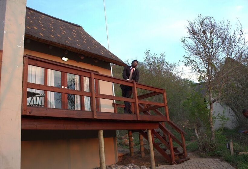 ホテル Nahakwe Lodge