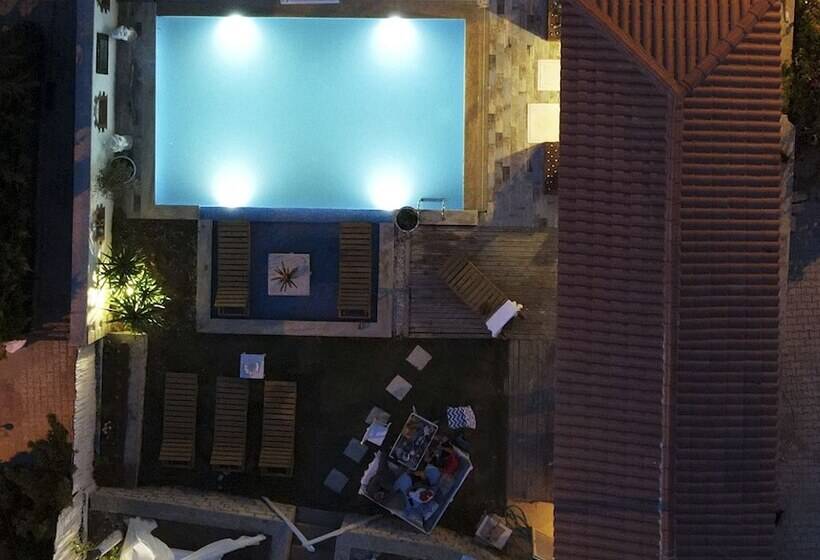 酒店 Naz Konak Alacati