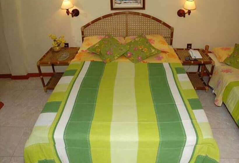 Отель Portal Dos Borbas