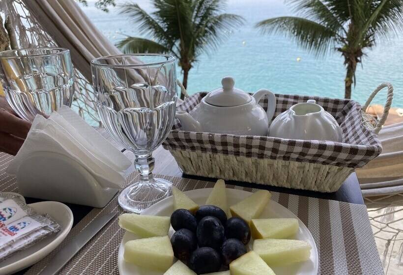 Отель Vivalavida Serra E Mar