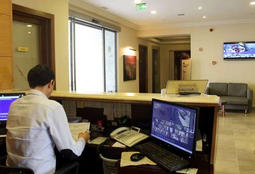 هتل Residence Le Consul