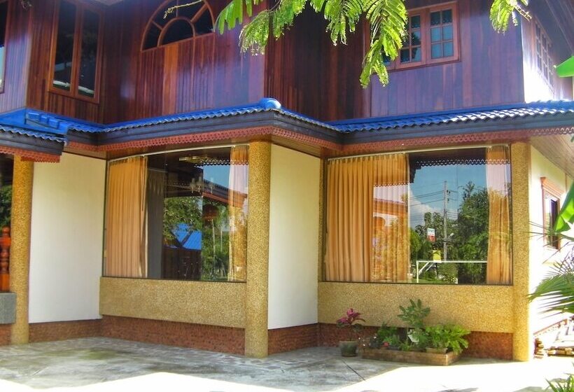 ホテル Suandarbporn Resort Mae Sot