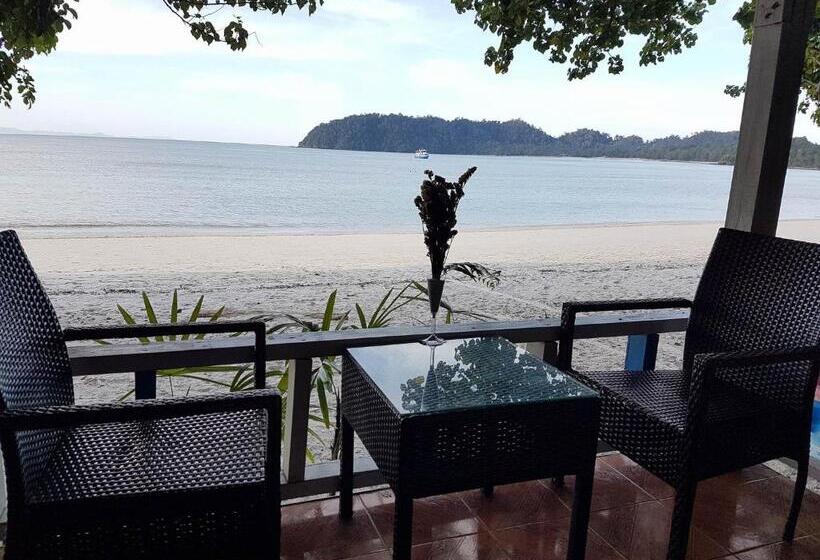 בית מלון כפרי Vijit Bungalow