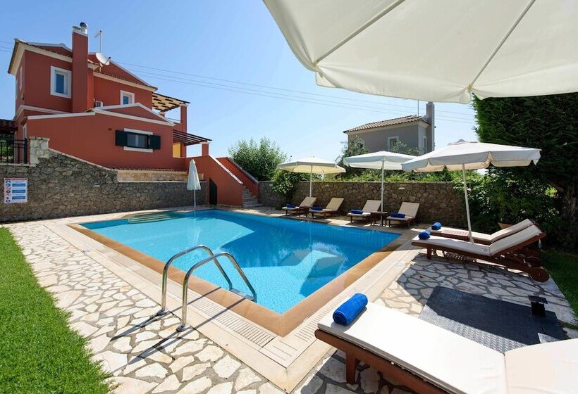 Il Tesori Dassia Villas