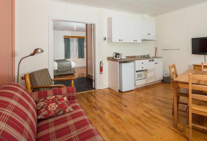 Au Pic De L Aurore Motel Chalets