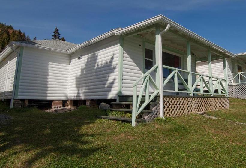 Au Pic De L Aurore Motel Chalets