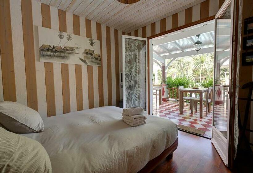 پانسیون La Varangue