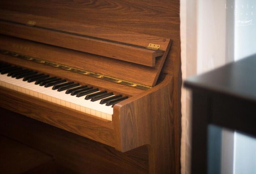 膳宿费 Retro Twin Home @maesot