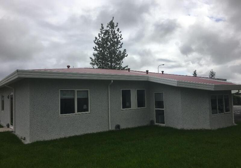 پانسیون Reykjadalur Guesthouse