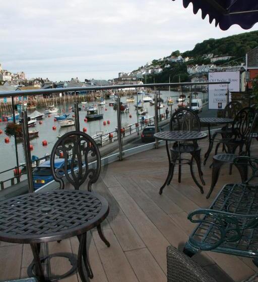 פנסיון The Old Bridge House