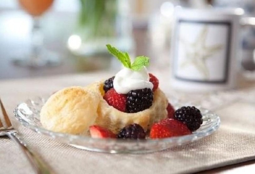 Sea Mist Waterfront B&b