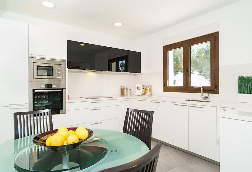 Villa Solhabitat Moraira Sports