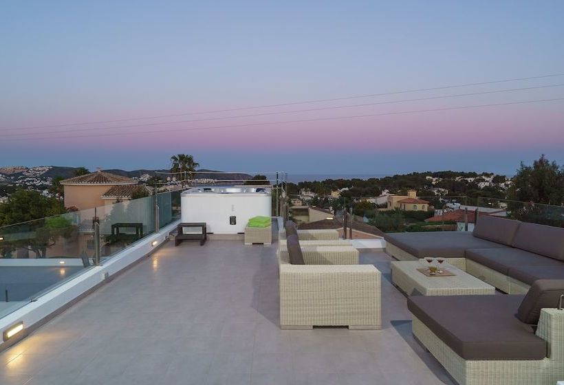 Villa Solhabitat Moraira Sports