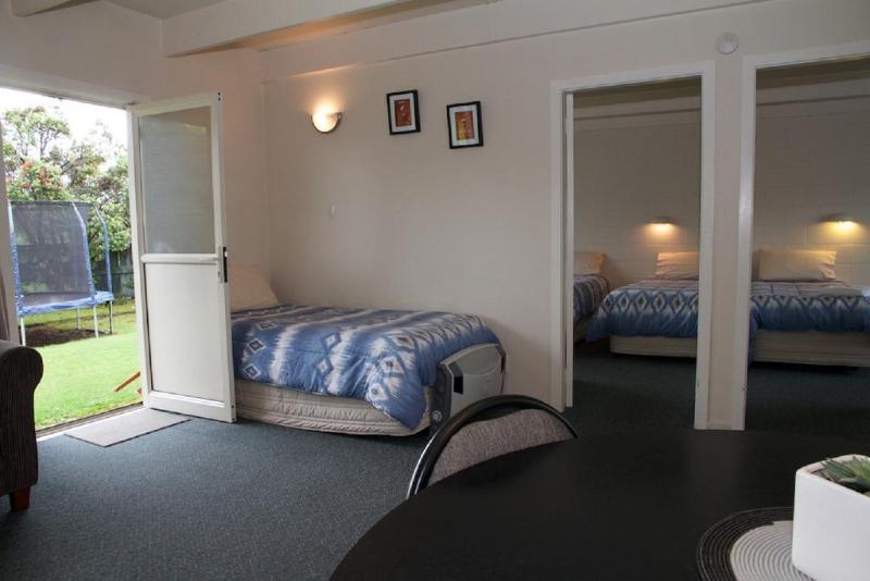 252 Beachside Motels & Holiday Park