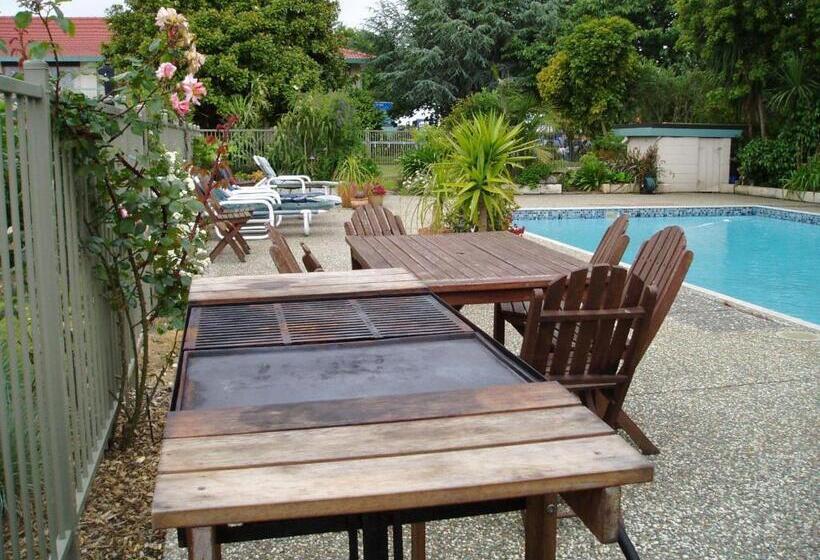 Airport Goldstar Motel