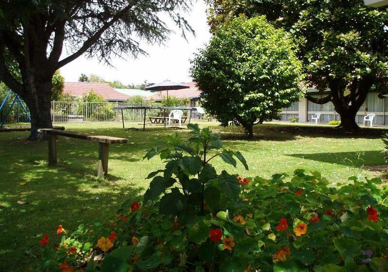 Airport Goldstar Motel