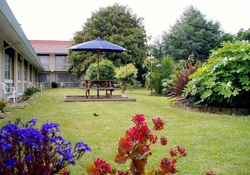 Airport Goldstar Motel