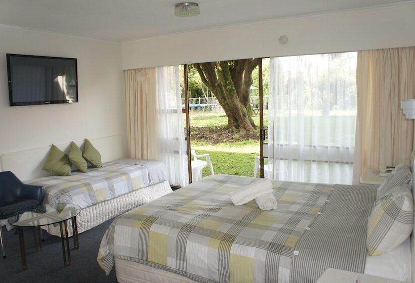 Airport Goldstar Motel