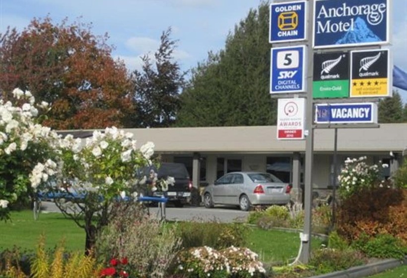 Anchorage Motel Apartments