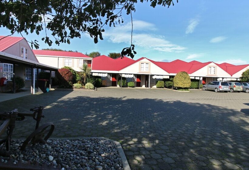 Balmoral Lodge Motel