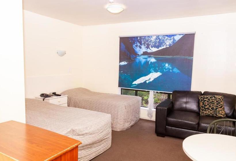 Cherry Tree Lodge Motel