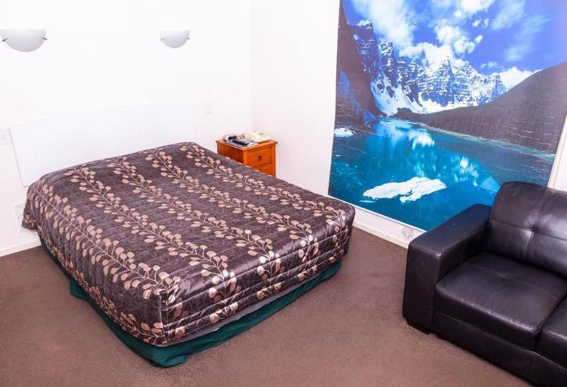 Cherry Tree Lodge Motel