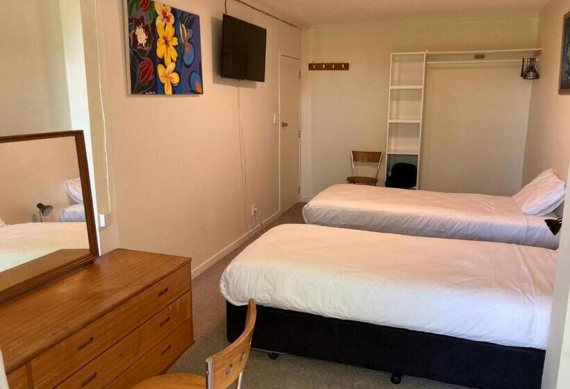 City Towers Apartments