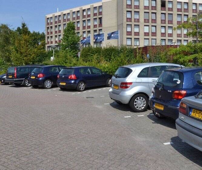 Fletcher Hotel   Restaurant Carlton