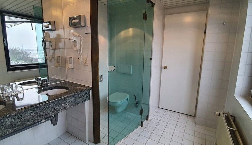 Fletcher Hotel   Restaurant Carlton